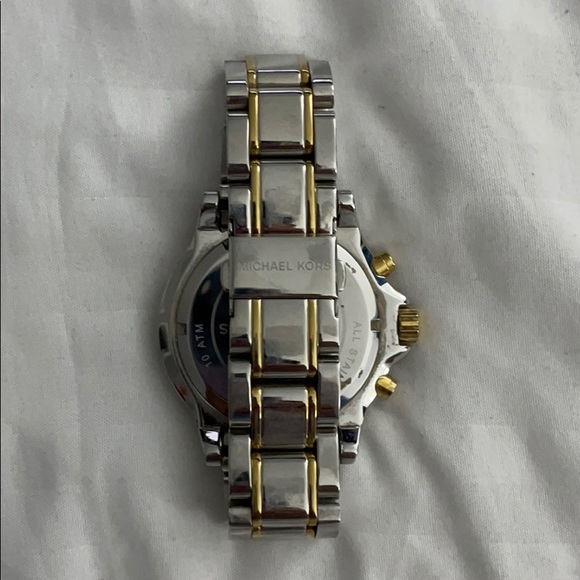 Michael Kors Two Tone Women’s Watch - Picture 2 of 4